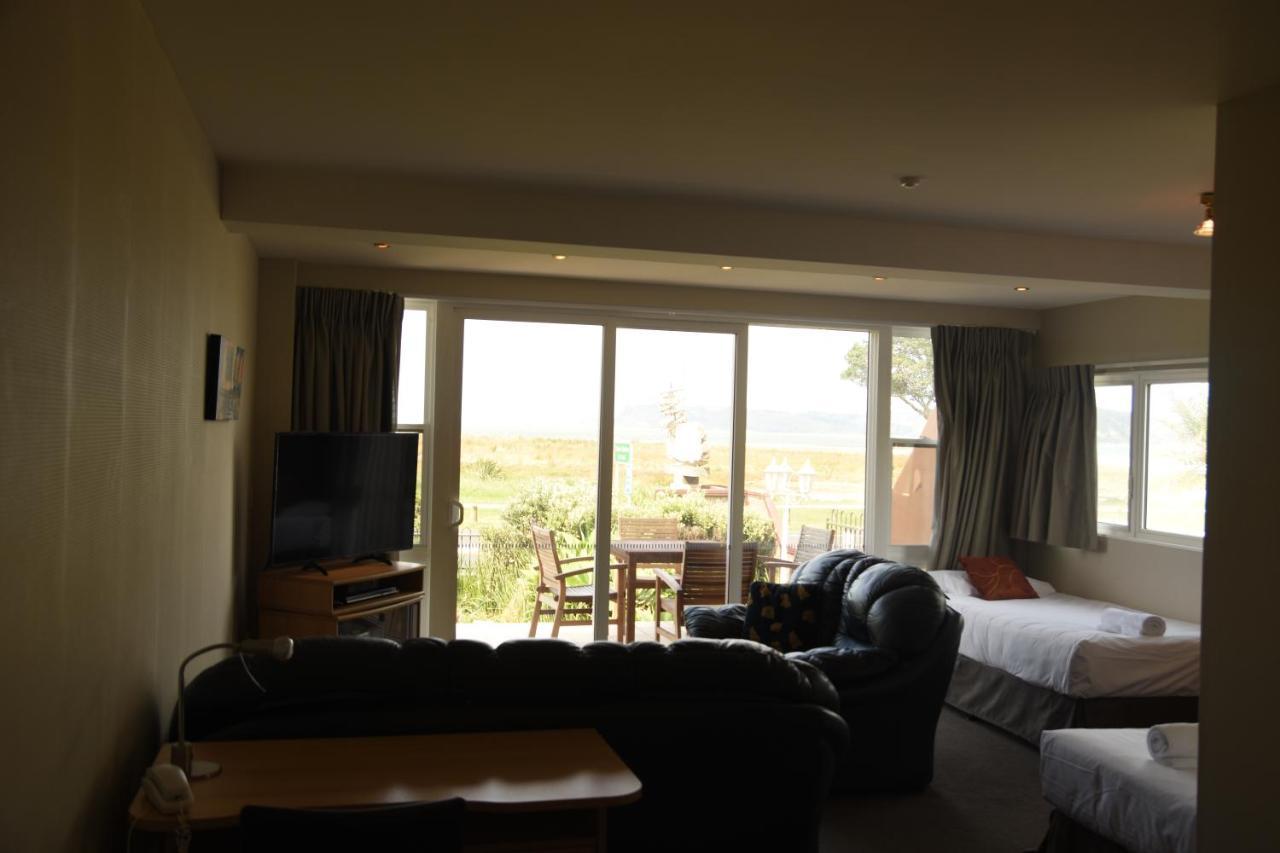 Admiralty Lodge Motel Whitianga Exteriör bild