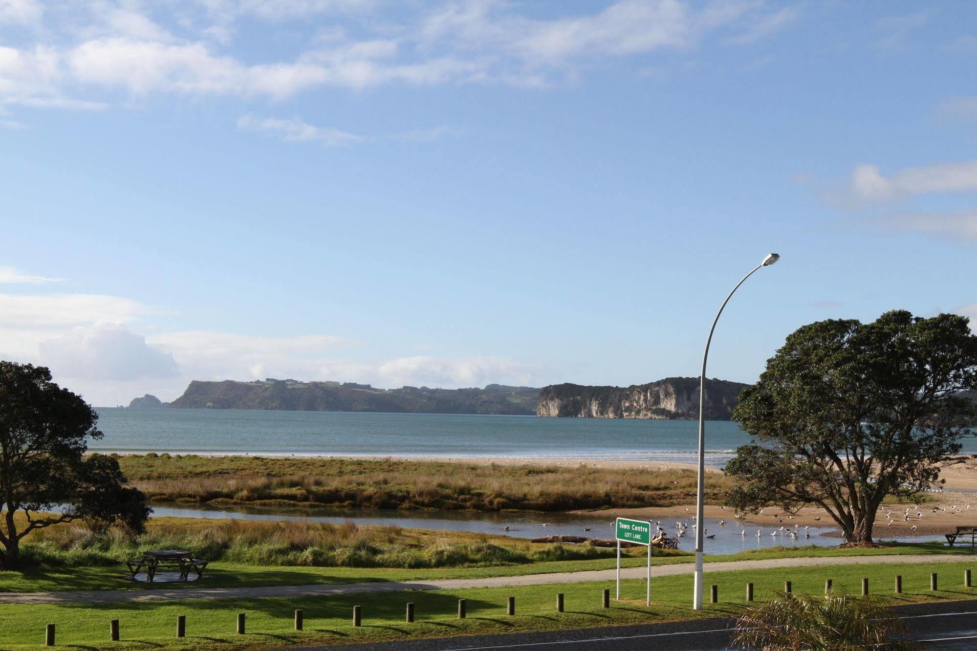 Admiralty Lodge Motel Whitianga Exteriör bild